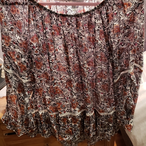 BoHo Floral Tunic - Picture 4 of 7